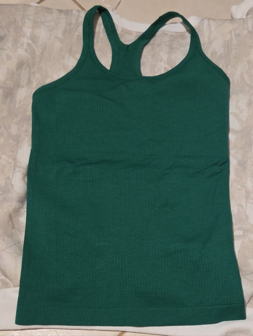 Lululemon Women’s Racerback Tank Top - Green Size 8